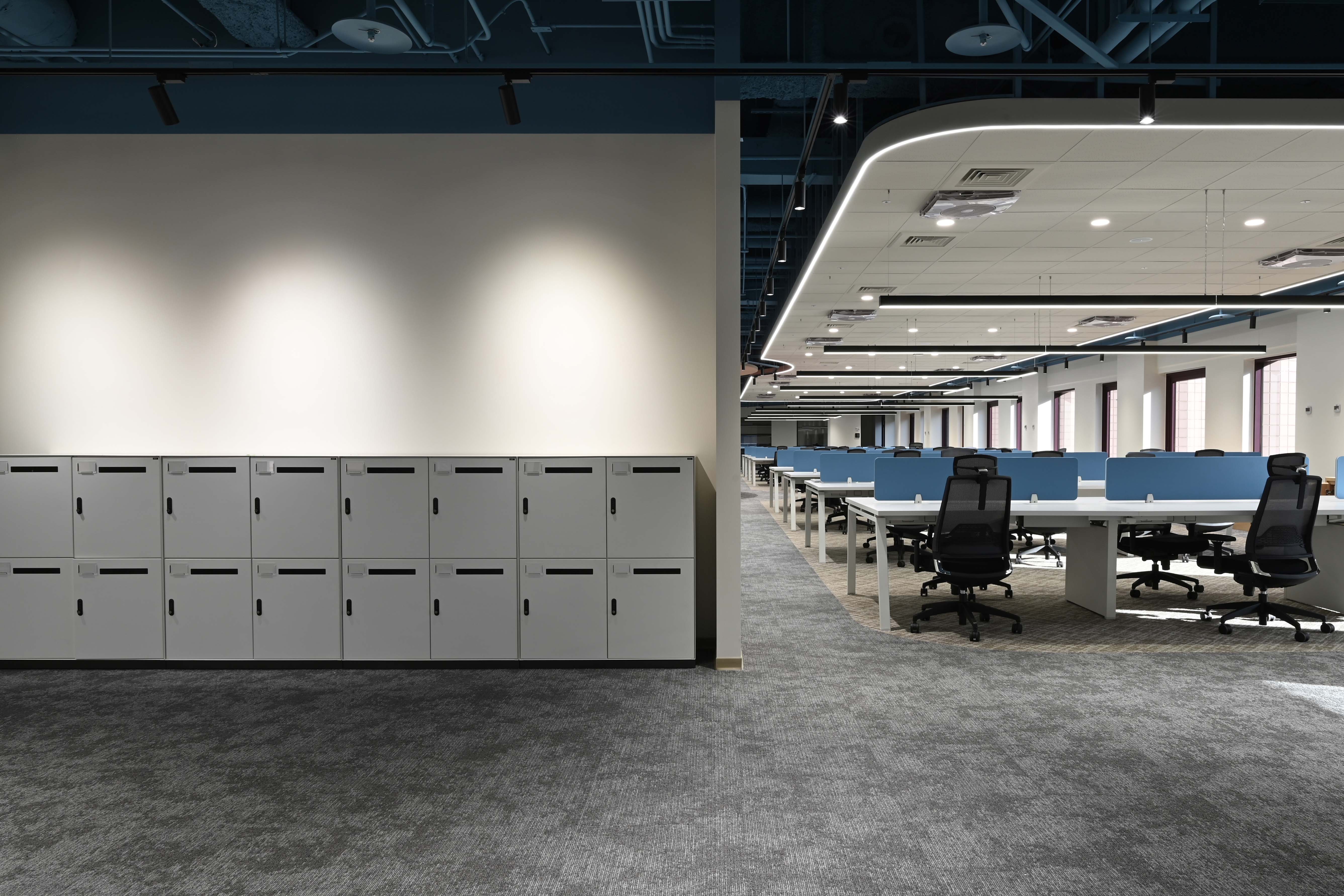 LINE 四門置物櫃